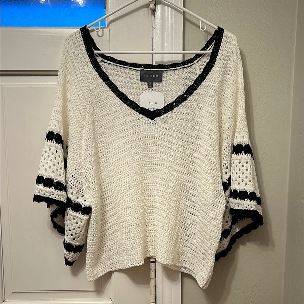Hudson Gray Black and White V-Neck Sweater